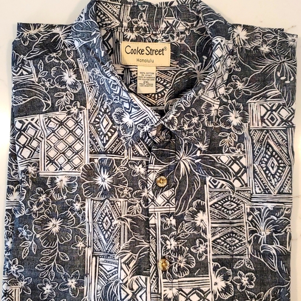 2XL Cooke Street of Honolulu original Hawaiian camp shirt